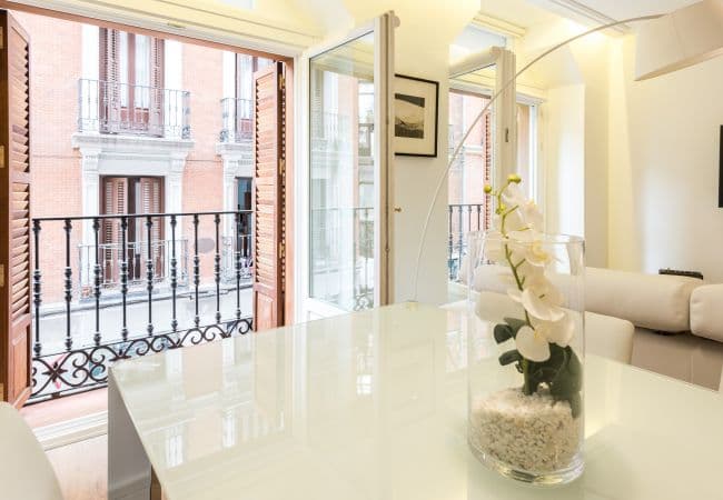Madrid, Cortes — 5